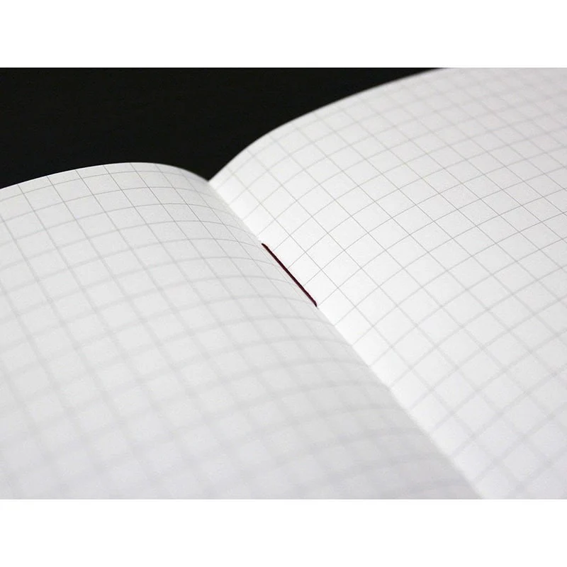 Apica | Cuaderno Premium B5 Silky Red (Cuadrícula) - Image 4