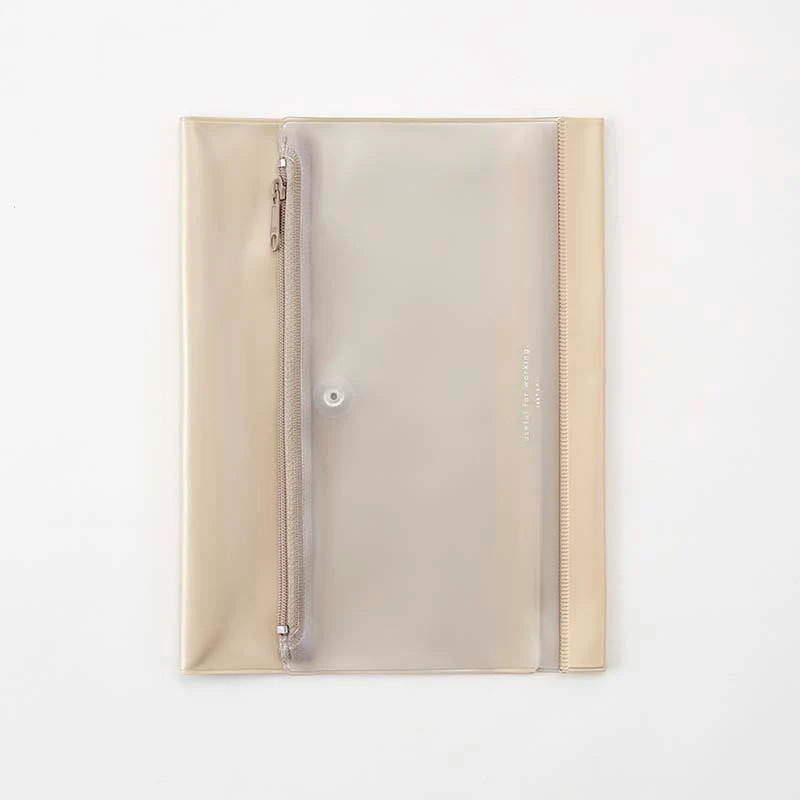 Daigo | Funda Estuche de Plástico Isshoni A5 Beige