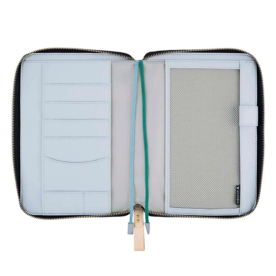 Hobonichi | Agenda Hobonichi Cousin A5 Mina Perhonen: Pomppia (Light Blue) 2026 - Image 5