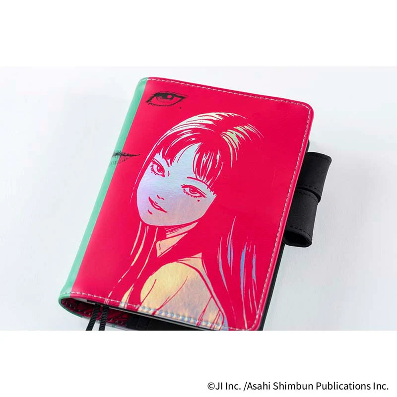 Hobonichi | Agenda Hobonichi Techo A6 Junji Ito: Tomie - Knowing Smile 2026 - Image 8