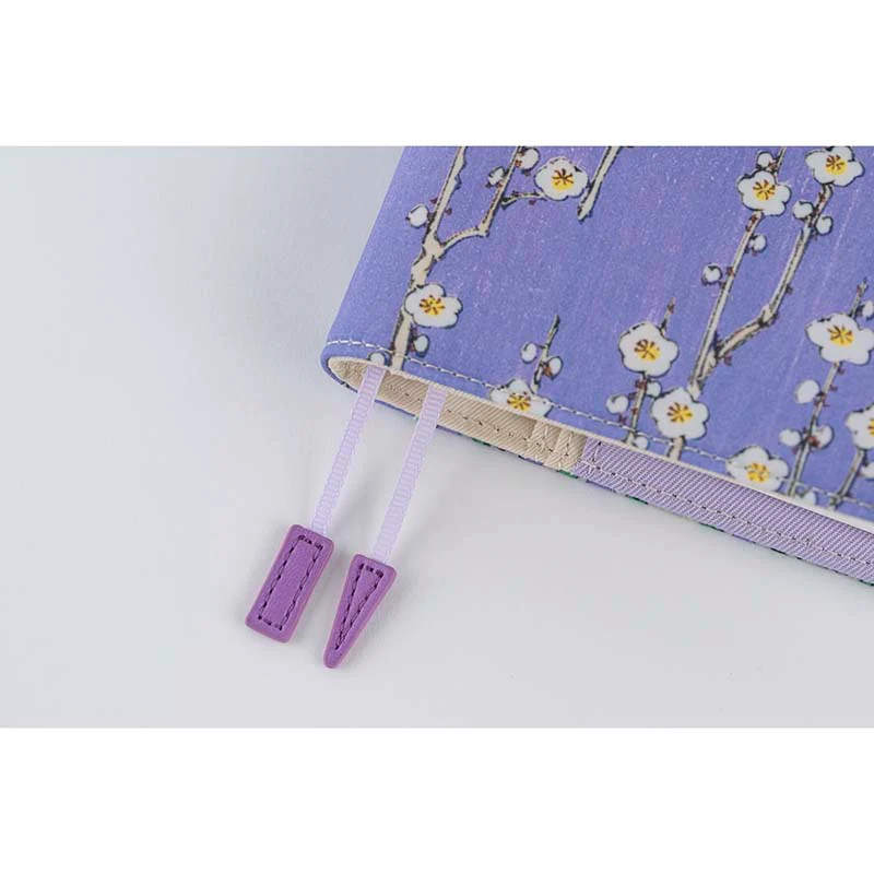 Hobonichi | Agenda Hobonichi Techo A6 Unsodo: Bijutsukai (Plum and Dianthus) 2026 - Image 10