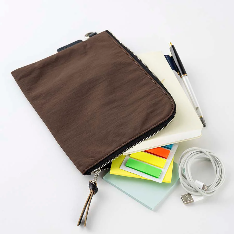 Hobonichi | Estuche Tragen Flat Pouch A6 Brown - Image 5