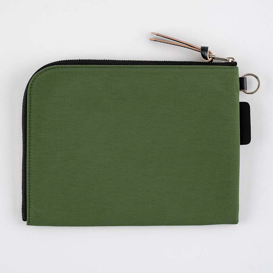 Hobonichi | Estuche Tragen Flat Pouch A6 Green - Image 3