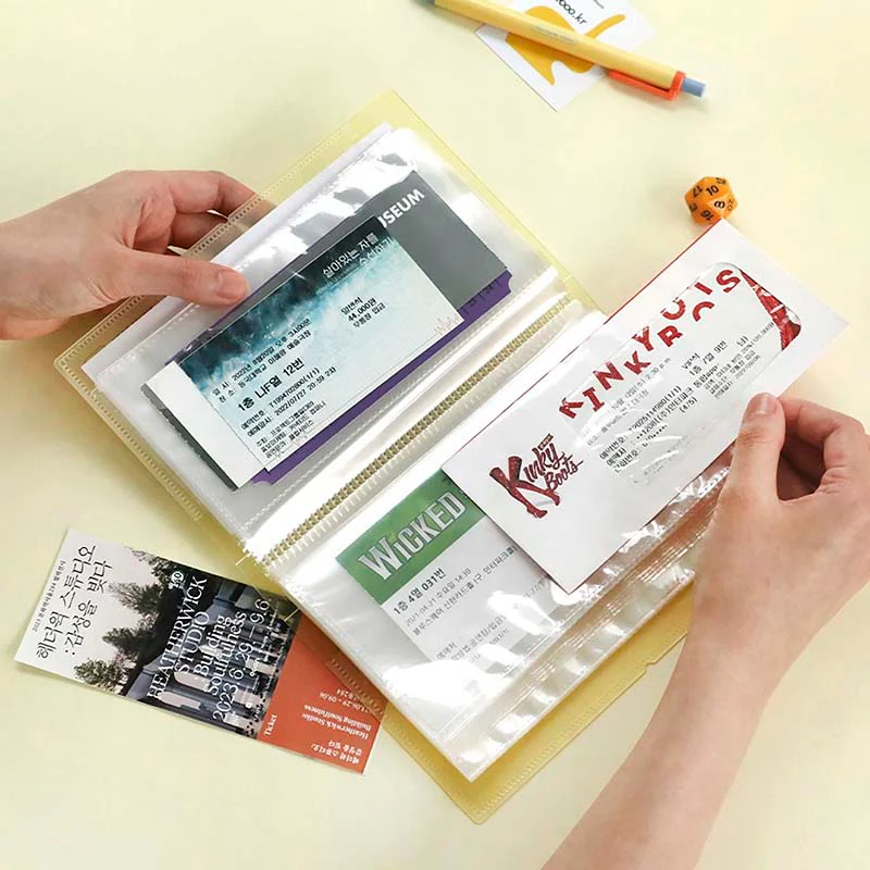 Iconic | Álbum de Tickets Collect Ticket Book White - Image 2