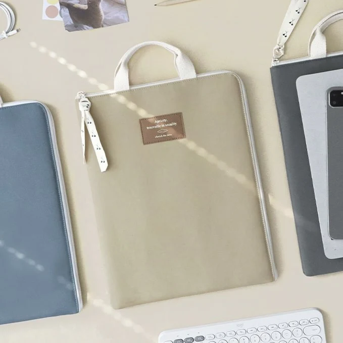 Iconic | Bolso de Ordenador Cottony Beige - Image 3