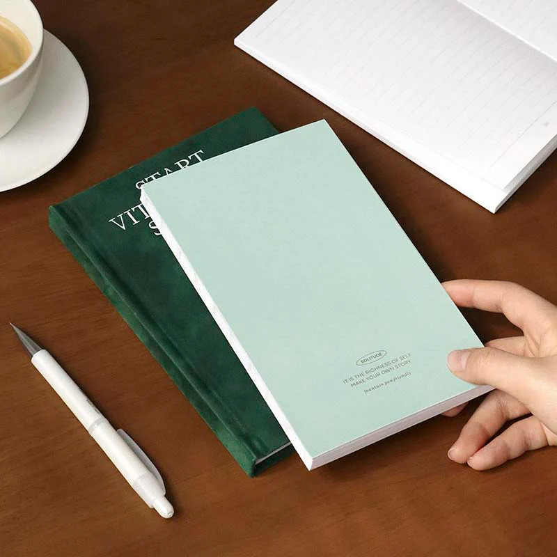 Iconic | Cuaderno Solitude B6 Soft Mint (Rayas) - Image 14