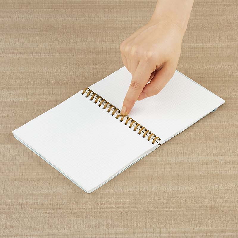 Kokuyo | Cuaderno Soft Ring Sooofa A6 Green (Cuadros) - Image 3