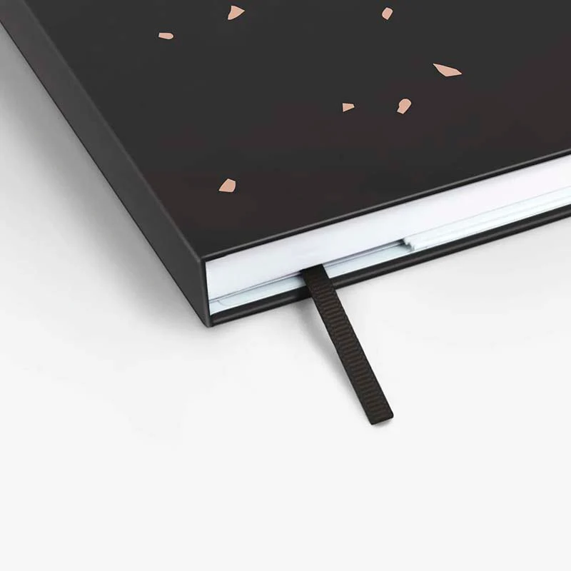 Mossery | Cuaderno Threadbound A5 Black Speckle (Puntos) - Image 4