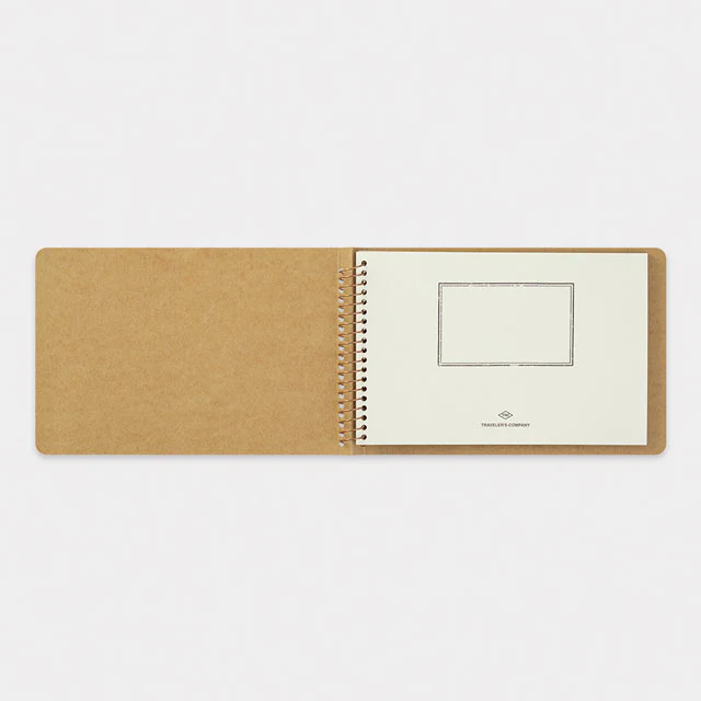 Traveler's Company | Cuaderno con Espiral B6 Álbum de Fotos - Image 2