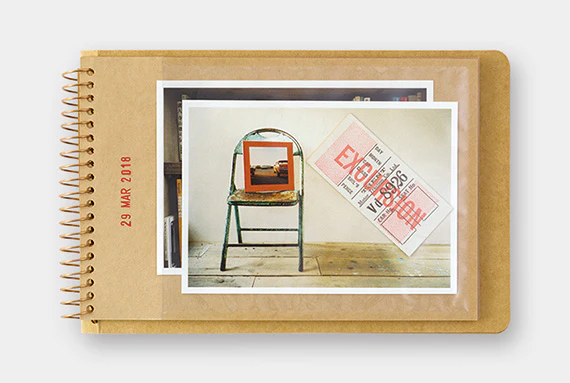 Traveler's Company | Cuaderno con Espiral B6 Álbum de Fotos - Image 7