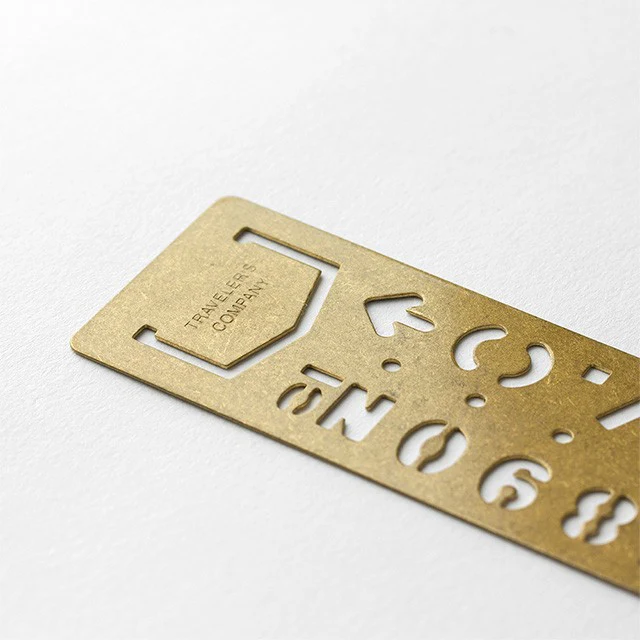 Traveler's Company | Marcapáginas Brass Template Number - Image 3
