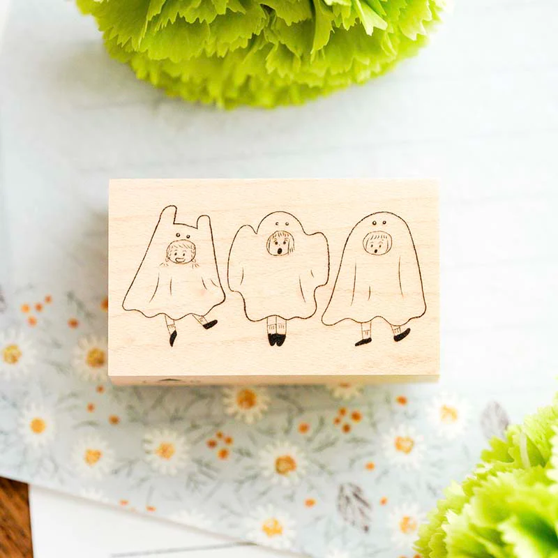Yowoo Studio | Sello Ghost Costums